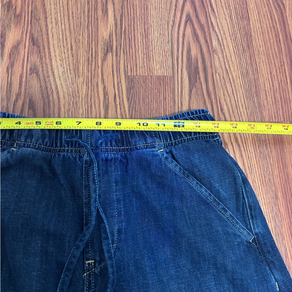 GAP Mid Rise Easy Horseshoe Jeans - Picture 8 of 10